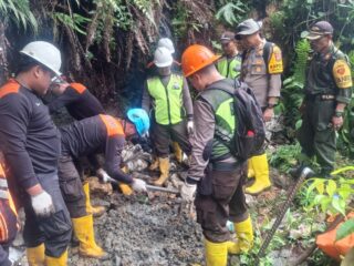 Gabungan Aparat dan PT Antam Gempur Tambang Emas Ilegal di Kawasan Hutan Lindung Pongkor
