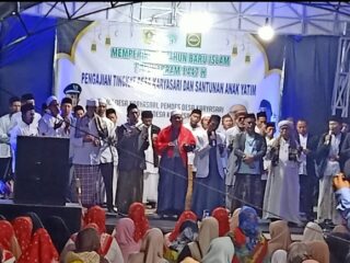 Kades Karyasari Santuni Anak Yatim dalam Peringatan Tahun Baru Islam 1447 H, Mohon Doa untuk Renovasi Kantor Desa