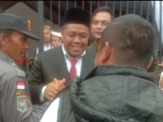 Demokrasi Tak Terguyur Hujan: Abdul Rohim Pimpin Desa Gunung Picung Lewat PAW Ketat