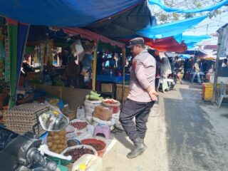 Ciptakan Rasa Aman, Personel Polsek Samudera Pantau Aktivitas Pasar