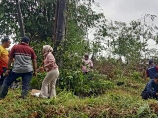 Jum'at Bersih di Hutan Kota Leuwimekar, Upaya Kecamatan Leuwiliang Jaga Kelestarian Lingkungan