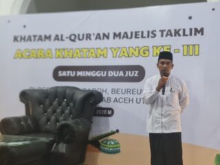 Malam Penuh Berkah: 700 Santri Himmatul Fata Khatam Al-Qur’an di Dayah Babussalamah Ujoeng Baroeh