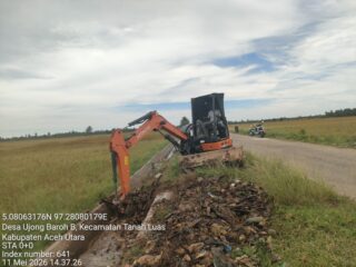 Normalisasi Saluran Tersier di Ujoeng Baroeh Berghang, Harapan Baru Petani Pasca Banjir 2025
