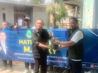 525 Bibit Alpukat Disalurkan, Dua Anggota Dewan dari Provinsi dan Kabupaten Bogor Gerakan Penghijauan di Cimanggu