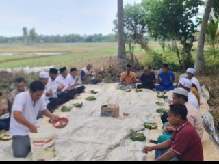 Kenduri Blang Tanam Padi di Gampong Jeumpa Berghang Berjalan Lancar, Ratusan Warga Panjatkan Doa untuk di jauh kan Bala dan Bahaya.