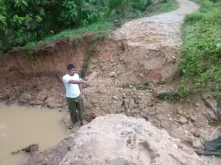 Jembatan Darurat Hanyut Diterjang Banjir, Dua Desa di Aceh Utara Terisolasi Total